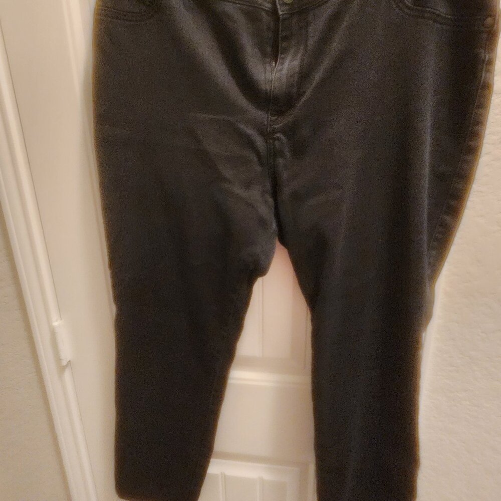Avenue Butter Denim Black Skinny 18A